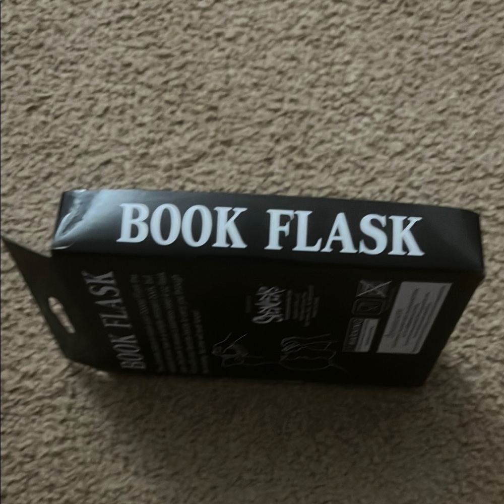 BNIB book flask. - Picture 4 of 4